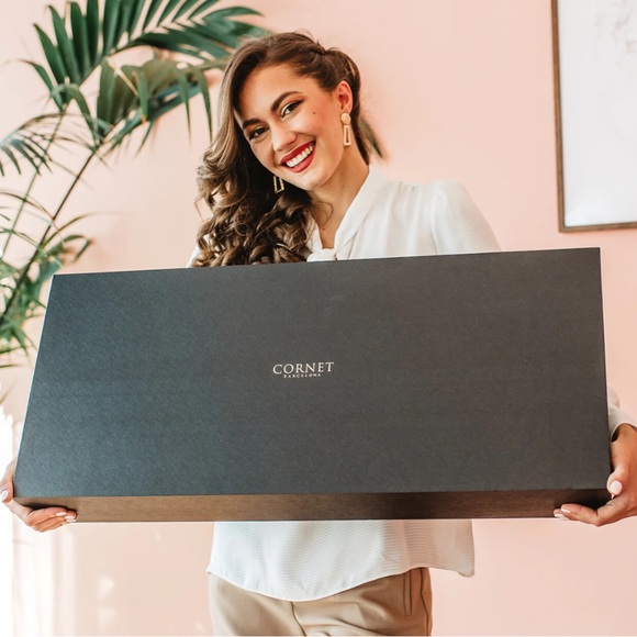 Cornet Barcelona Goblet Wine Glasses - Picture 3 of 5